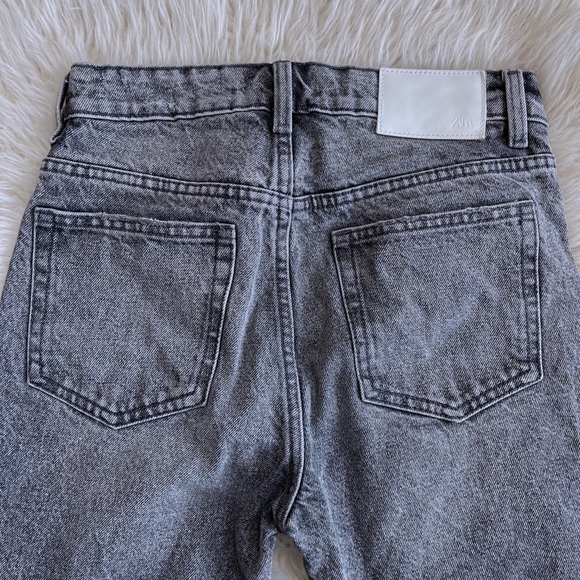 Zara Black Acid Wash Cropped Straight Leg Jeans - Picture 5 of 6